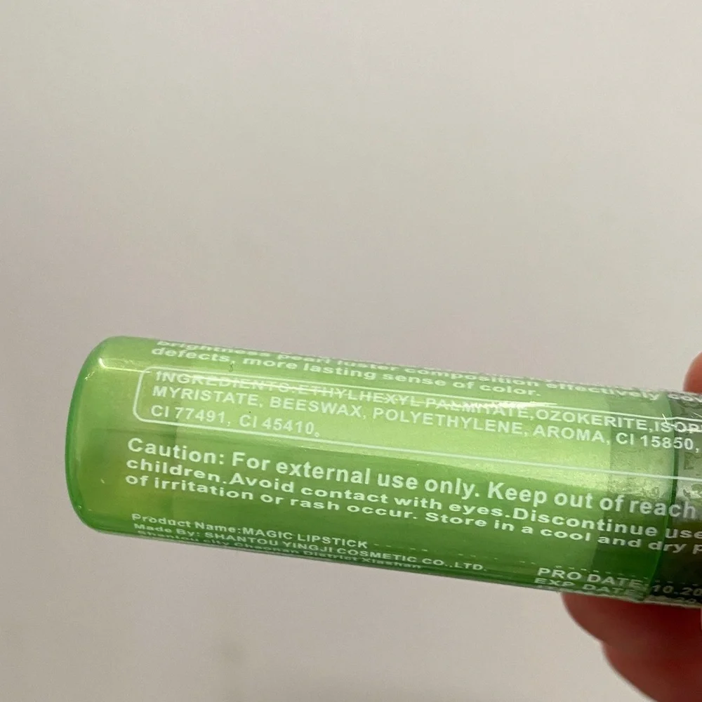 Aloe Vera Lipstick - Green